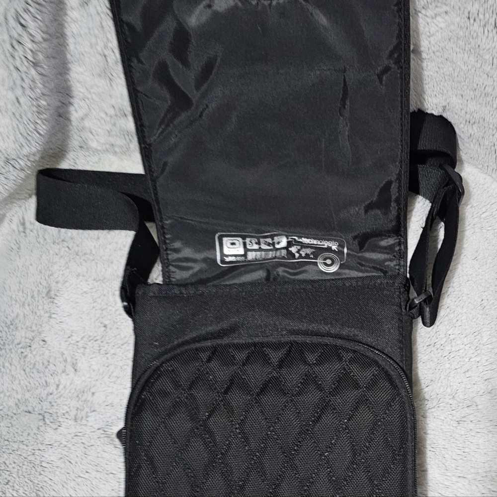 OGIO Module Sleeve Shoulder Bag - Picture 2 of 3